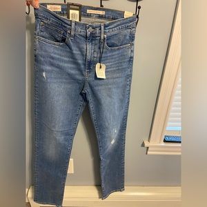 Levi’s premium 724 high rise slim straight jeans NWT